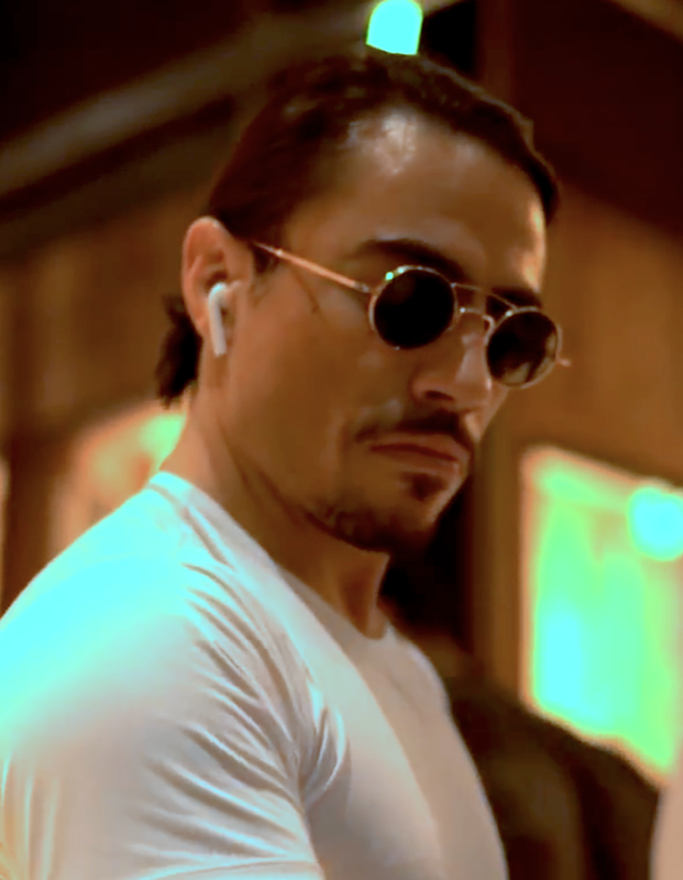 Salt Bae sprinkling meme